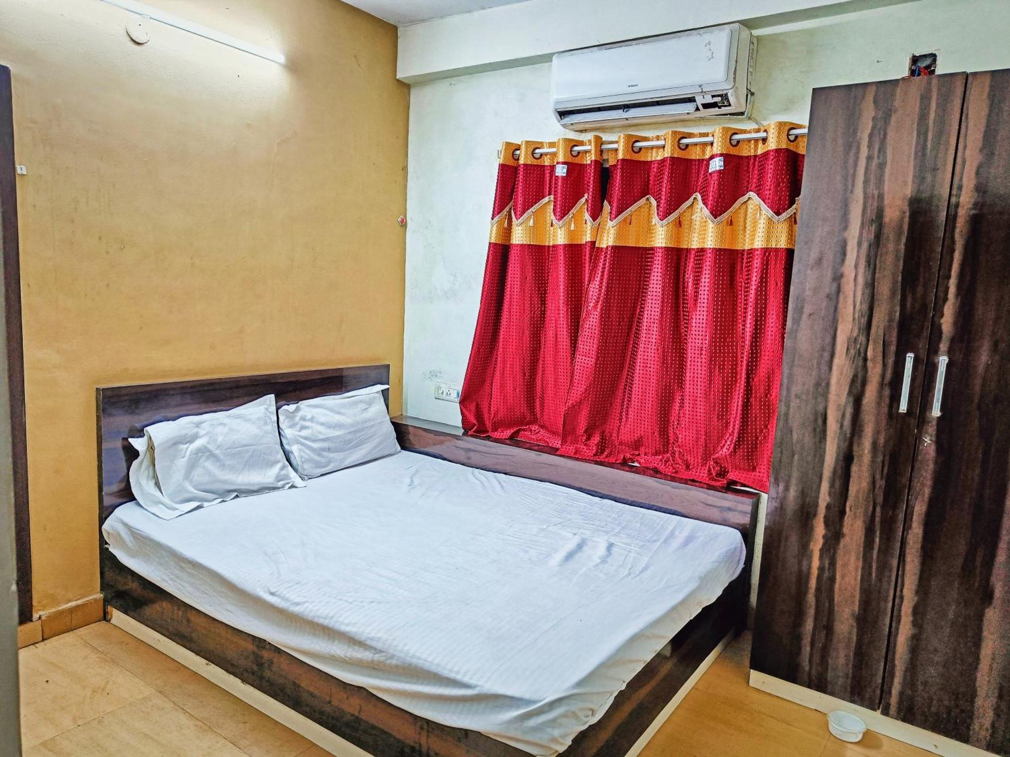 Rest Inn Hotel Newtown Road Near Tata Medical 加尔各答 外观 照片